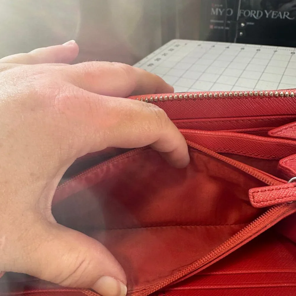 Coach Zebra Animal Print Wallet Coral Color Accordian Zip Around - Picture 7 of 8